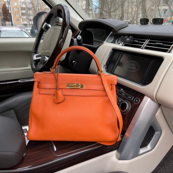 Hermes Handbags - Hermès Kelly 32